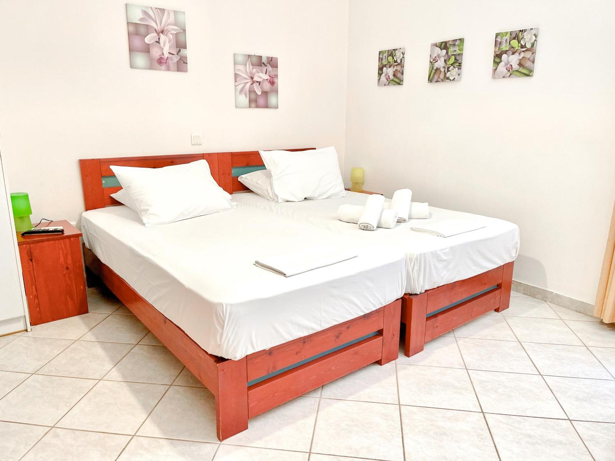Xenios Zeus Rooms Koróni Dış mekan fotoğraf