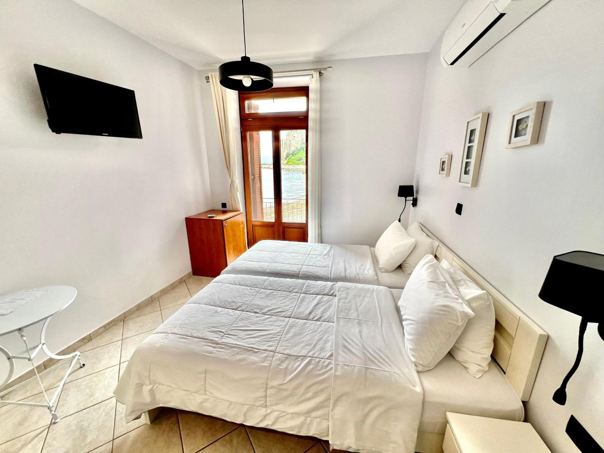 Xenios Zeus Rooms Koróni Dış mekan fotoğraf